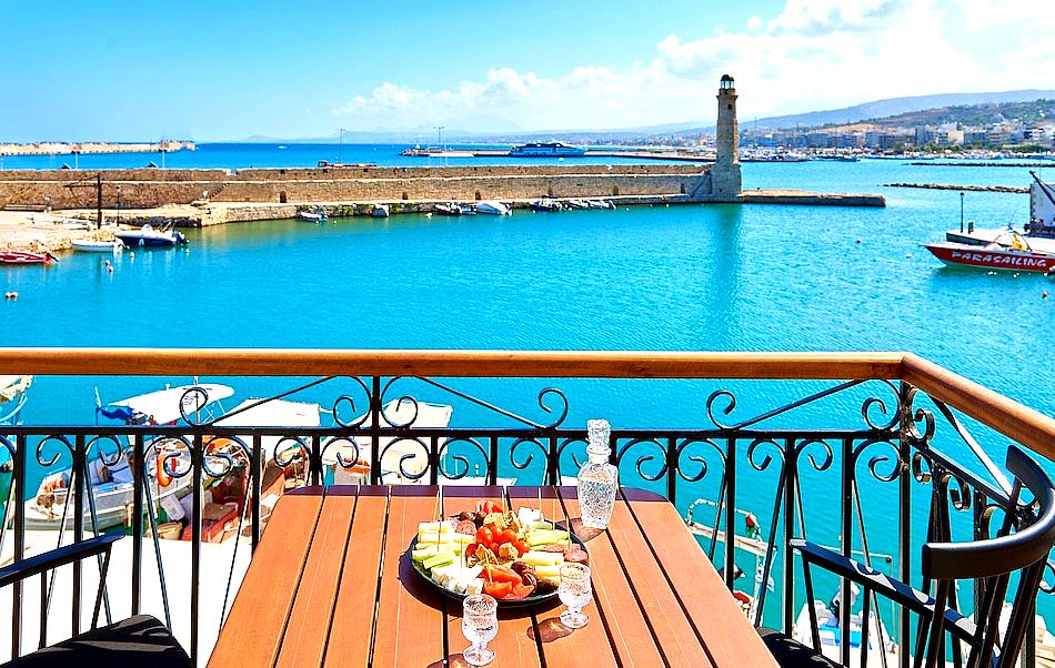Vista Del Porto Luxury Suites